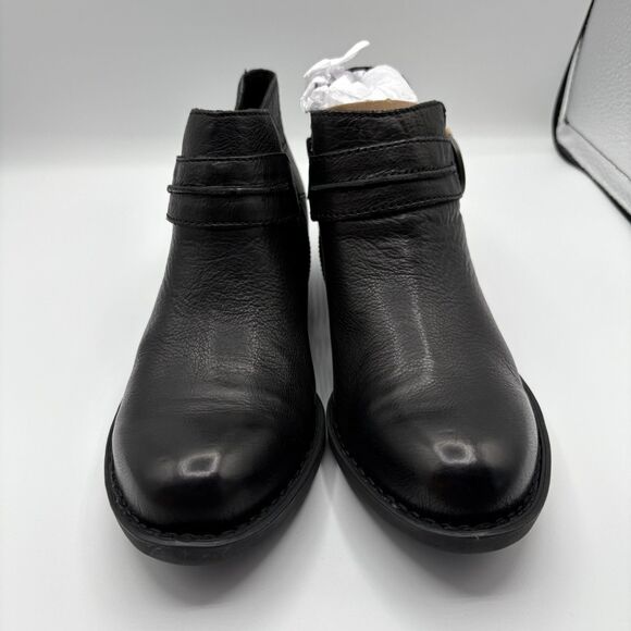 Born Women's Kati Block Heel Leather Boot Black Women’s 6.5 Biker Outdoor - Picture 2 of 10